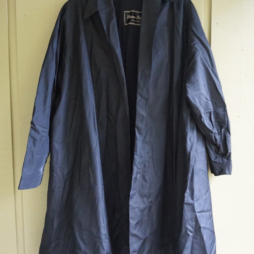 Vintage Late 1940's -1950's Black Swing Coat Dolman Sleeve From Blums Vogue M-XL